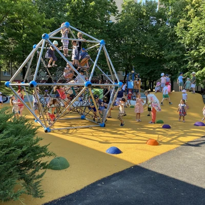 Zrekonštruované detské ihrisko na Malokarpatskom námestí